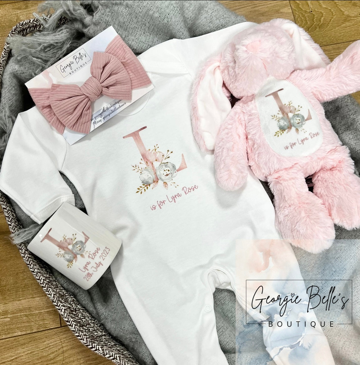 Baby Collection: Designer Baby Clothes, Gifts